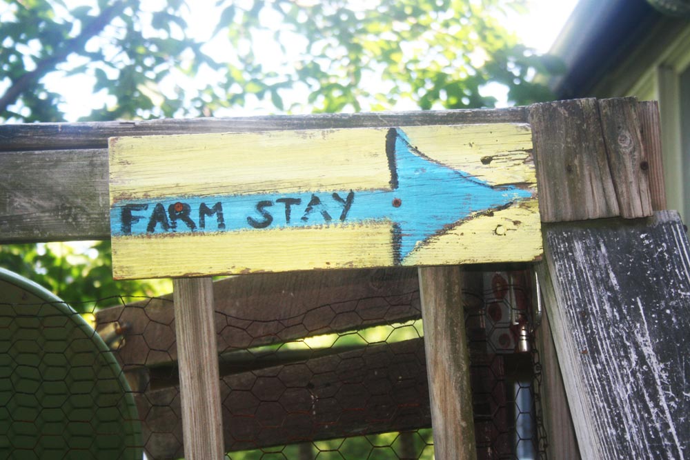 Farm stay welcome sign